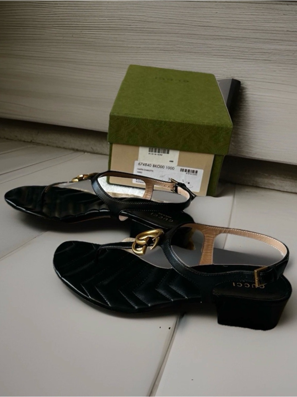 Gucci Black Leather Slingback Sandals with Gold Horsebit